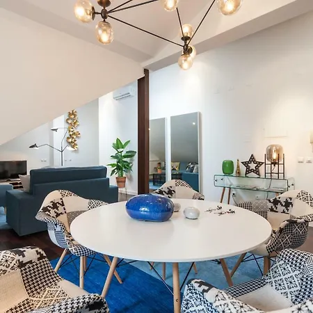 Explore Vibrant From A Designer Loft At Casa Da Barroca * Lisbon