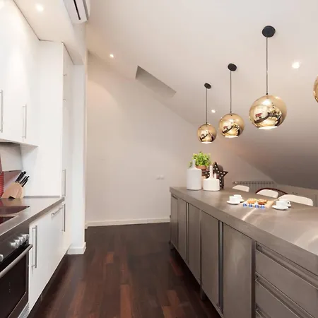 아파트 Designer Loft In The Heart Of Bairro Alto 리스본