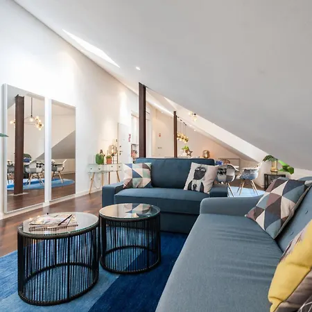 아파트 Designer Loft In The Heart Of Bairro Alto