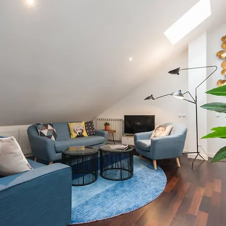 아파트 Designer Loft In The Heart Of Bairro Alto 리스본